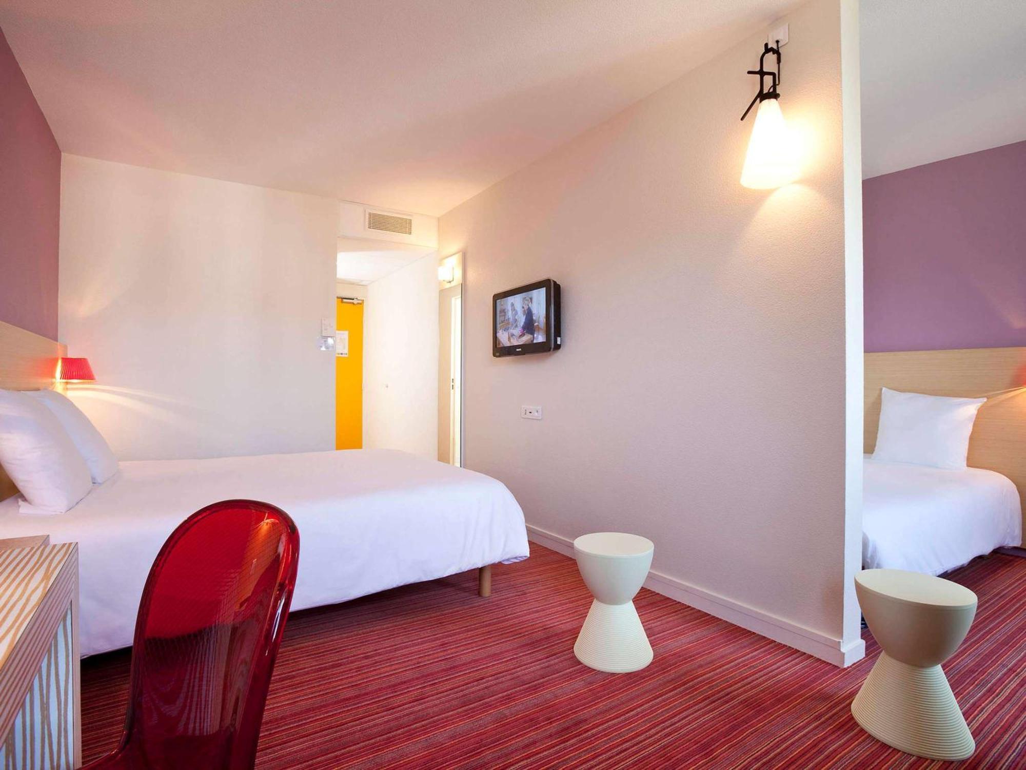 Ibis Styles Le Puy En Velay Hotel Екстериор снимка