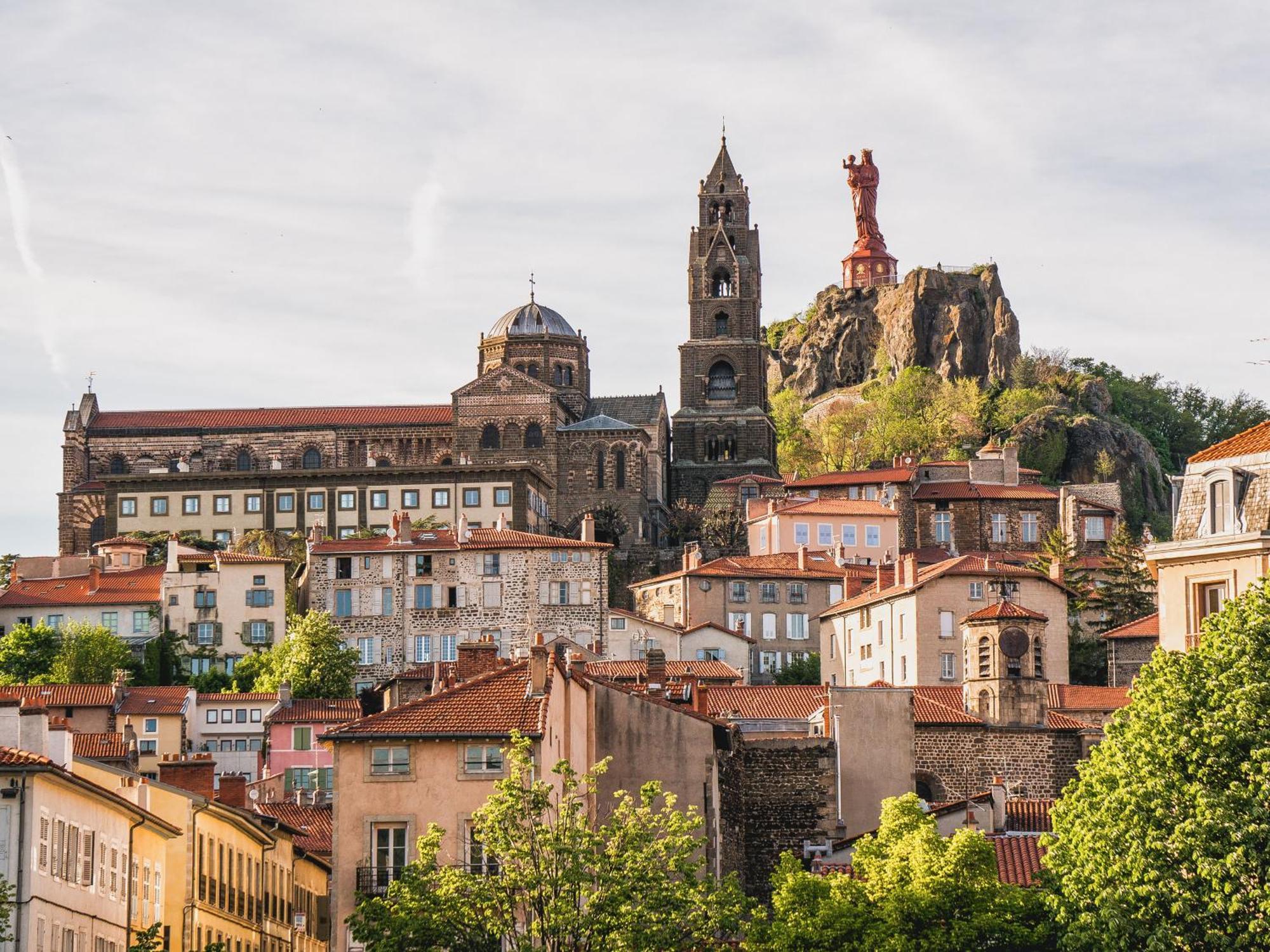 Ibis Styles Le Puy En Velay Hotel Екстериор снимка