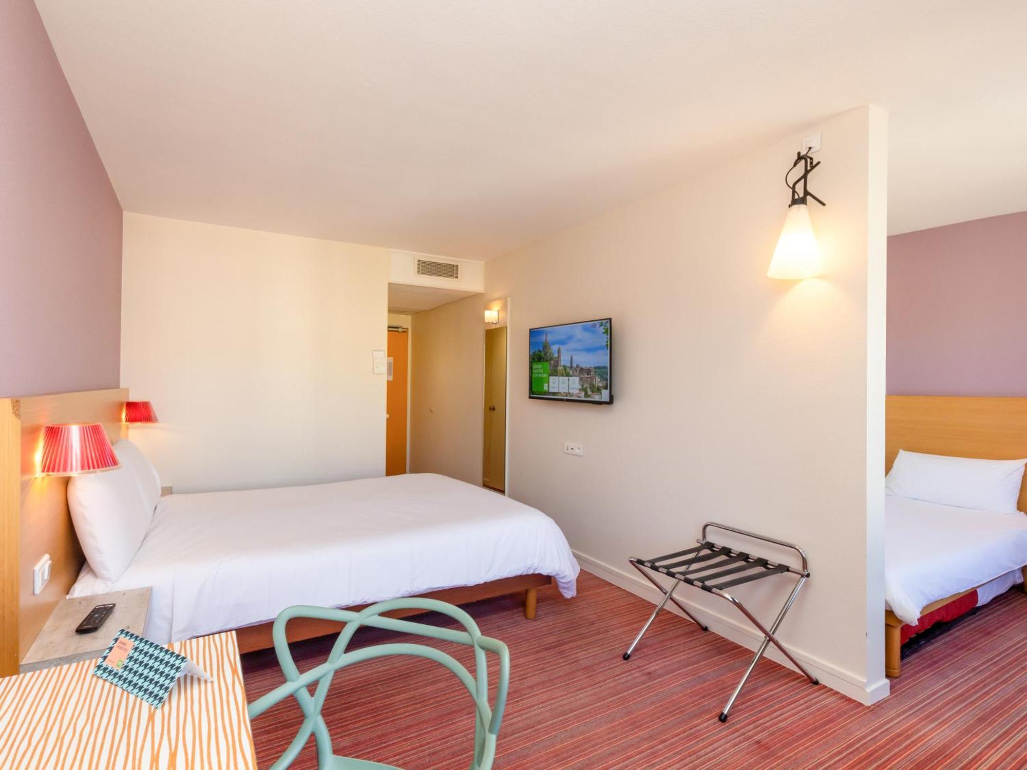 Ibis Styles Le Puy En Velay Hotel Екстериор снимка