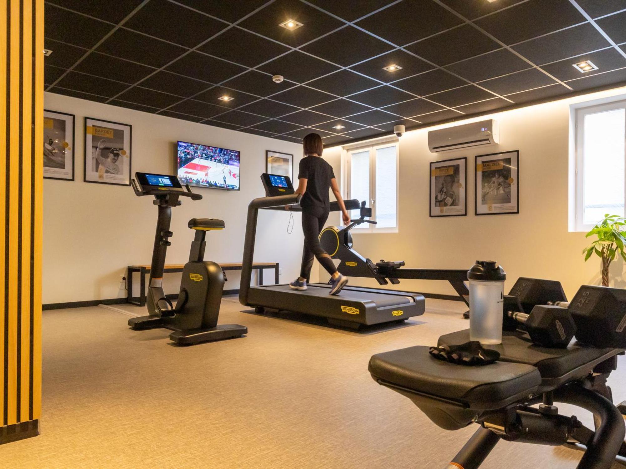 Ibis Styles Le Puy En Velay Hotel Екстериор снимка