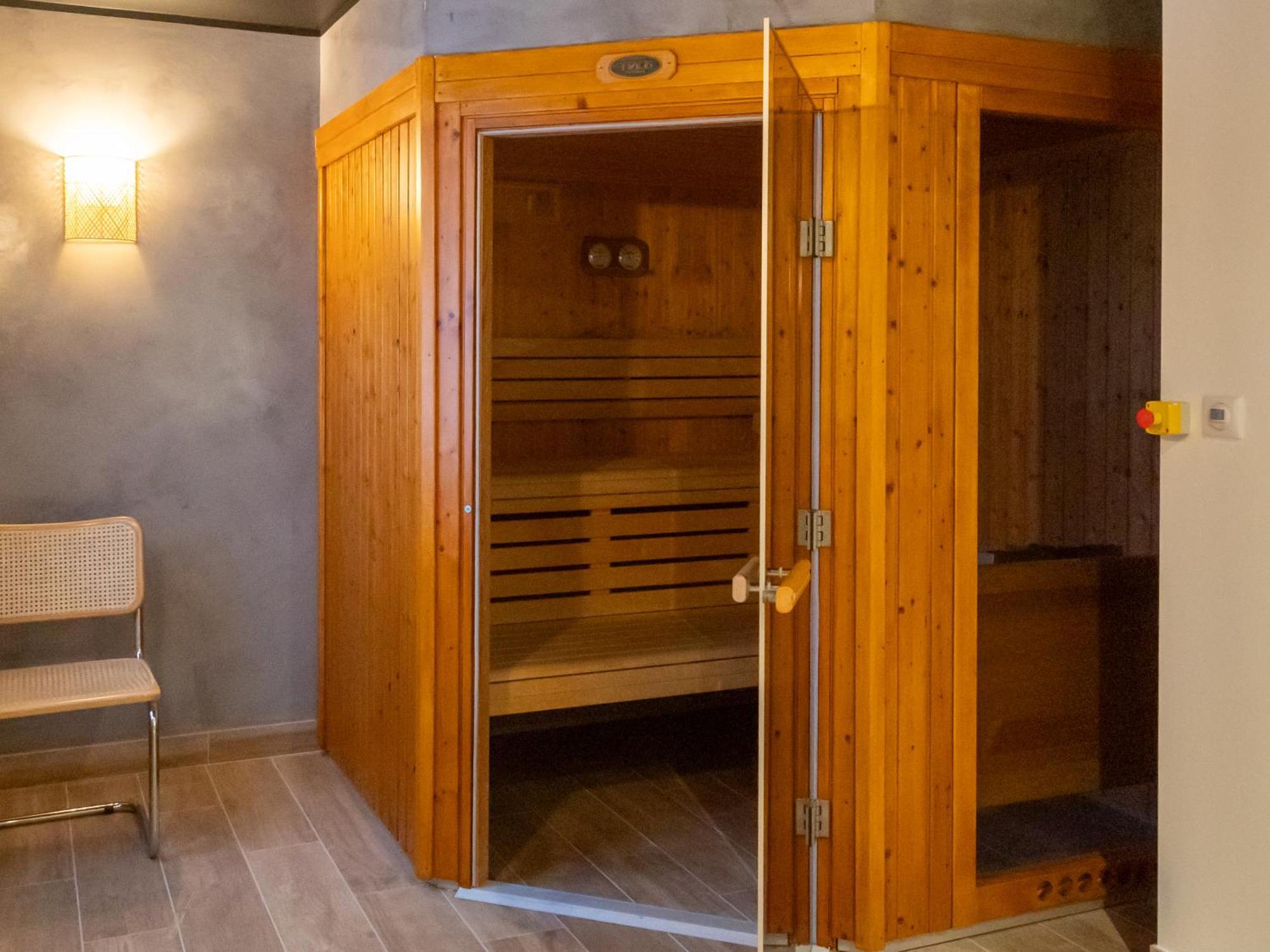 Ibis Styles Le Puy En Velay Hotel Екстериор снимка